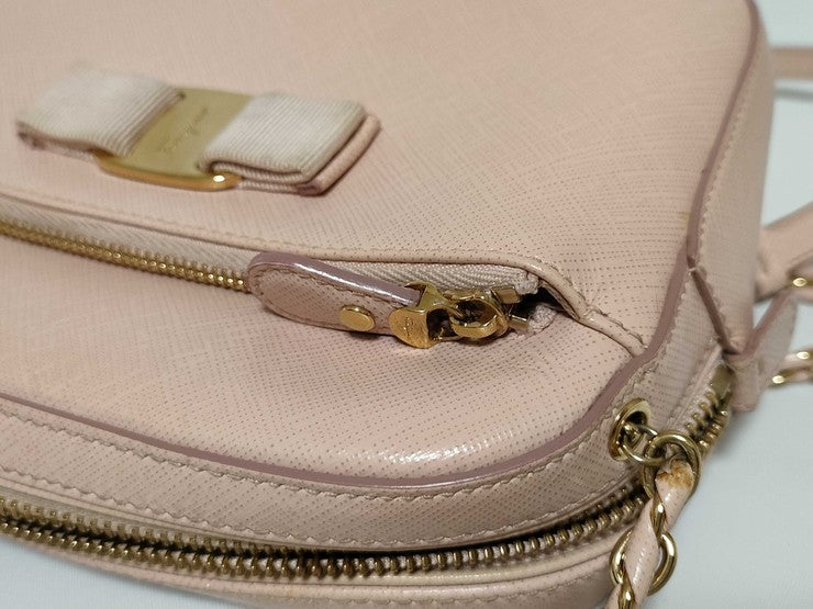 Salvatore Ferragamo フェラガモ ショルダーバッグ ヴァラリボン FZ21 F568 ピンク レザー レディース チェーン ゴールド金具