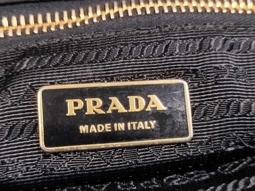 PRADA プラダ トートバッグ トライアングルロゴ BR3854 ブラック系 ナイロン エナメル レディース 三角ロゴ ゴールド金具
