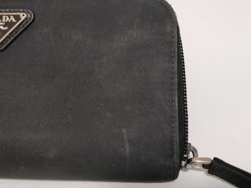 PRADA プラダ 長財布 トライアングルロゴ M506 ブラック系 ナイロン ユニセックス 三角ロゴ シルバー金具
