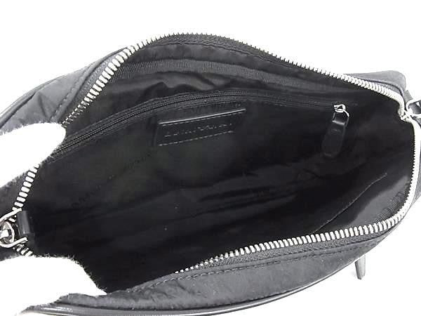 EMPORIO ARMANI エンポリオ アルマーニ メッセンジャーバッグ メタルプレート フロントジップ クロスボディバッグ EM007026AF28660UC001 ブラック系 ナイロン メンズ ショルダーバッグ 超美品