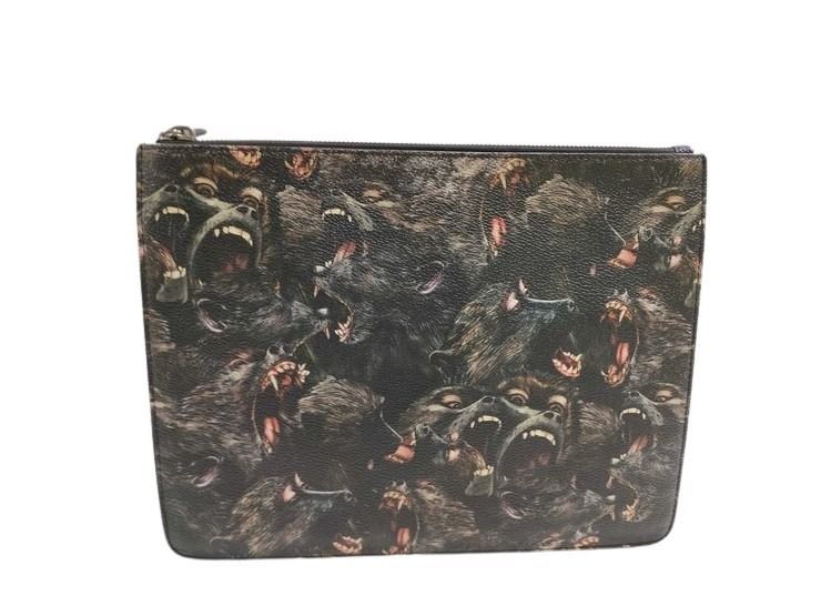 GIVENCHY ジバンシィ クラッチバッグ クラッチバッグ ブラック系 PVC ユニセックス ロットワイラー アニマル柄 美品