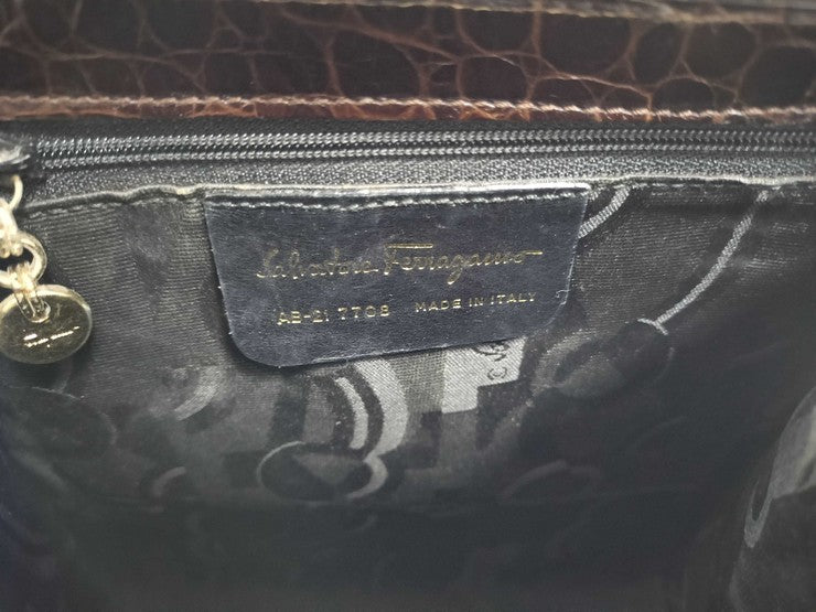 Salvatore Ferragamo フェラガモ ショルダーバッグ ガンチーニ 21 7708 ブラウン系 型押しレザー レディース ゴールド金具