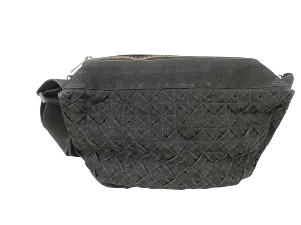 BOTTEGA VENETA ボッテガヴェネタ ショルダーバッグ イントレチャート 657952 ブラック系 キャンバス ユニセックス 美品