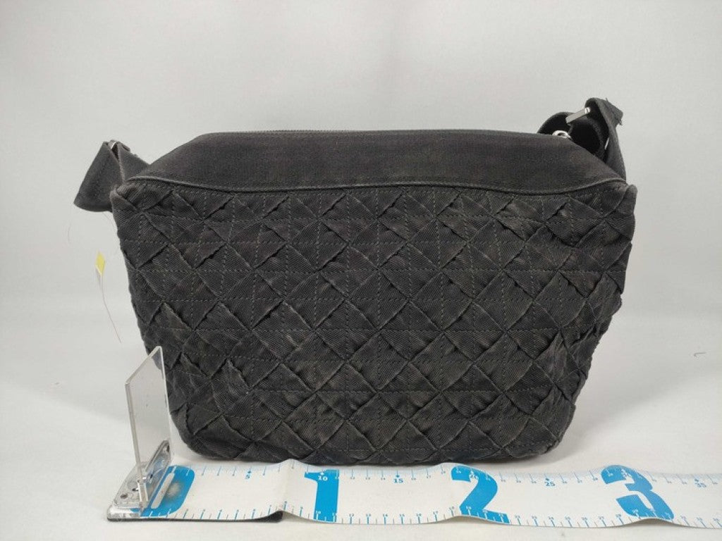 BOTTEGA VENETA ボッテガヴェネタ ショルダーバッグ イントレチャート 657952 ブラック系 キャンバス ユニセックス 美品