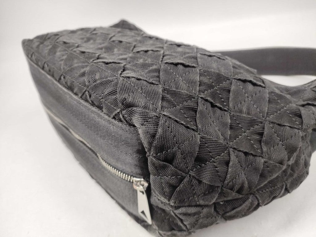 BOTTEGA VENETA ボッテガヴェネタ ショルダーバッグ イントレチャート 657952 ブラック系 キャンバス ユニセックス 美品