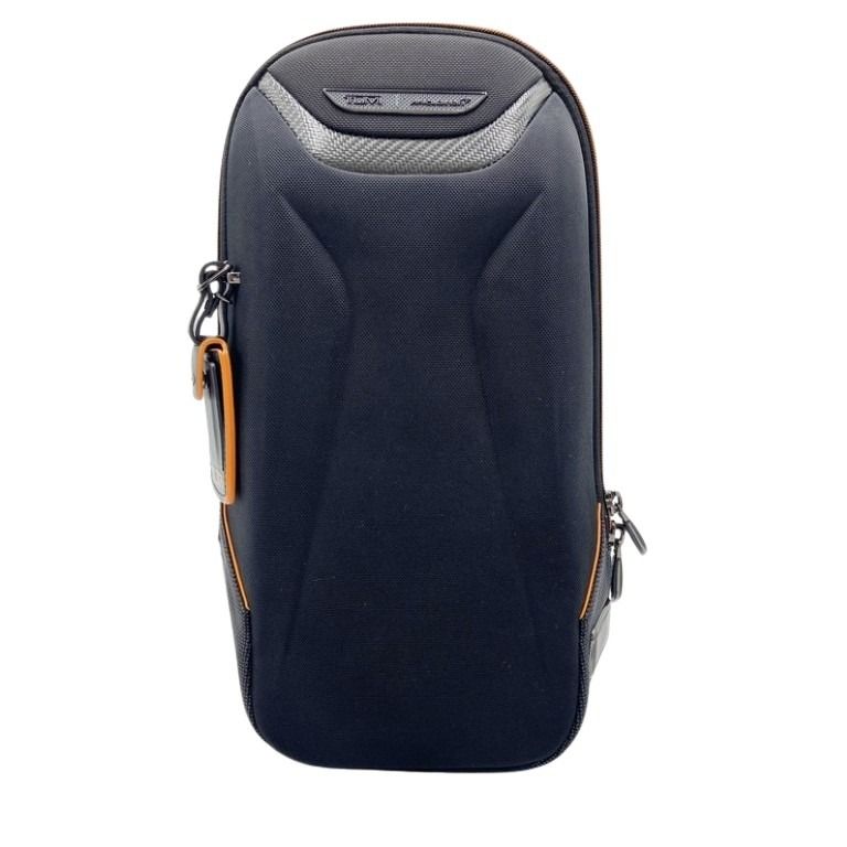 TUMI トゥミ ボディバッグ マクラーレン 373005D キャンバス系 ブラック メンズ ショルダーバッグ シルバー金具 美品