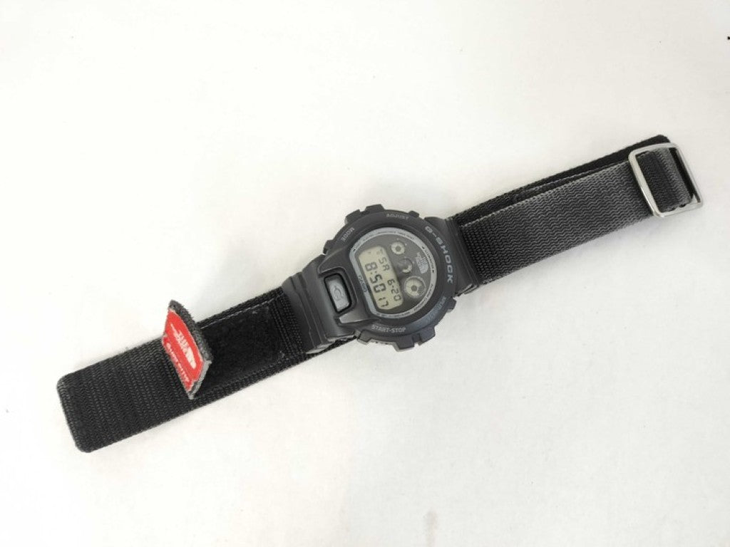 CASIO カシオ 時計 G-SHOCK シュプリーム ノースフェイス トリプルコラボ DW-6900NS グレー系 樹脂 メンズ デジタル 美品