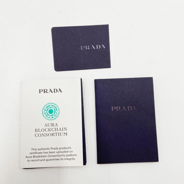 PRADA プラダ ショルダーバッグ トライアングルトゴ 1BP051 ブラック系 パテントレザー レディース チェーン ゴールド金具 美品