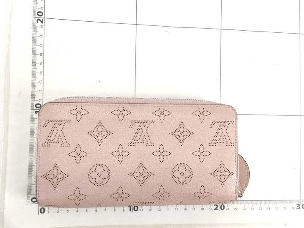 LOUIS VUITTON ルイヴィトン 長財布 ジッピーウォレット M82755 ジャスミンピンク系 マヒナ レディース ラウンドファスナー シルバー金具 美品