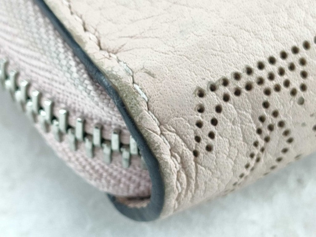 LOUIS VUITTON ルイヴィトン 長財布 ジッピーウォレット M82755 ジャスミンピンク系 マヒナ レディース ラウンドファスナー シルバー金具 美品