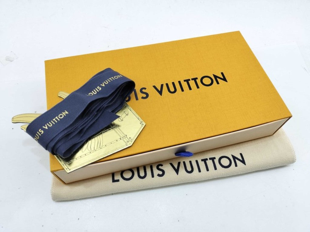 LOUIS VUITTON ルイヴィトン 長財布 ポルトフォイユ カプシーヌ M61248 ノワール（ブラック）系 トリヨンレザー レディース 二つ折り ゴールド金具
