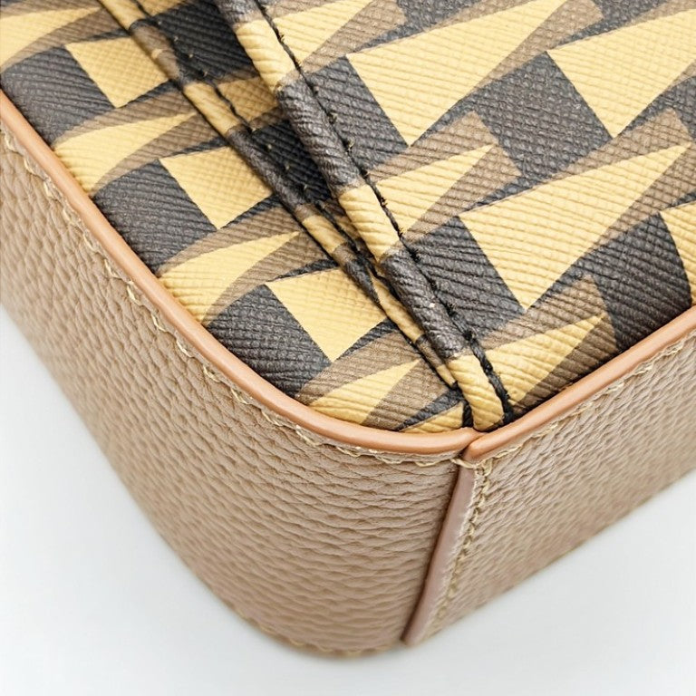 BALLY バリー ショルダーバッグ PENNANT DANIEL ブラウン ブラック系 PVC レザー メンズ クロスボディ ゴールド金具 超美品