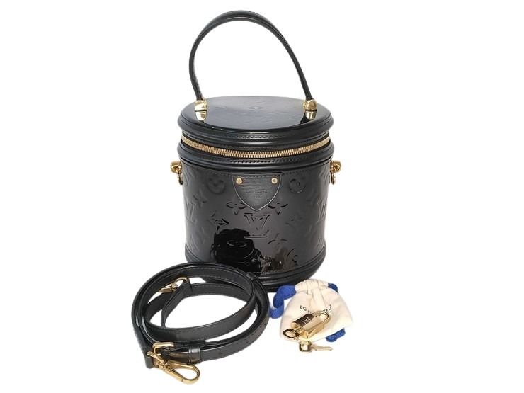 LOUIS VUITTON ルイヴィトン バニティバッグ モノグラムヴェルニ カンヌPM M53997 ブラック系 パテントレザー レディース 2WAY ハンドバッグ ショルダーバッグ ゴールド金具 美品