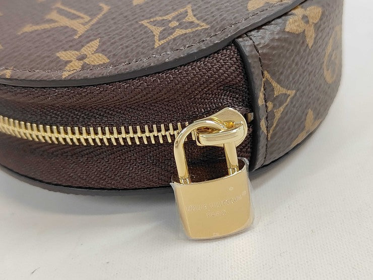 LOUIS VUITTON ルイヴィトン ポーチ モノグラム アイシャドウ ポーチ LBC002 ブラウン系 PVC レザー レディース ゴールド金具 新品未使用展示品