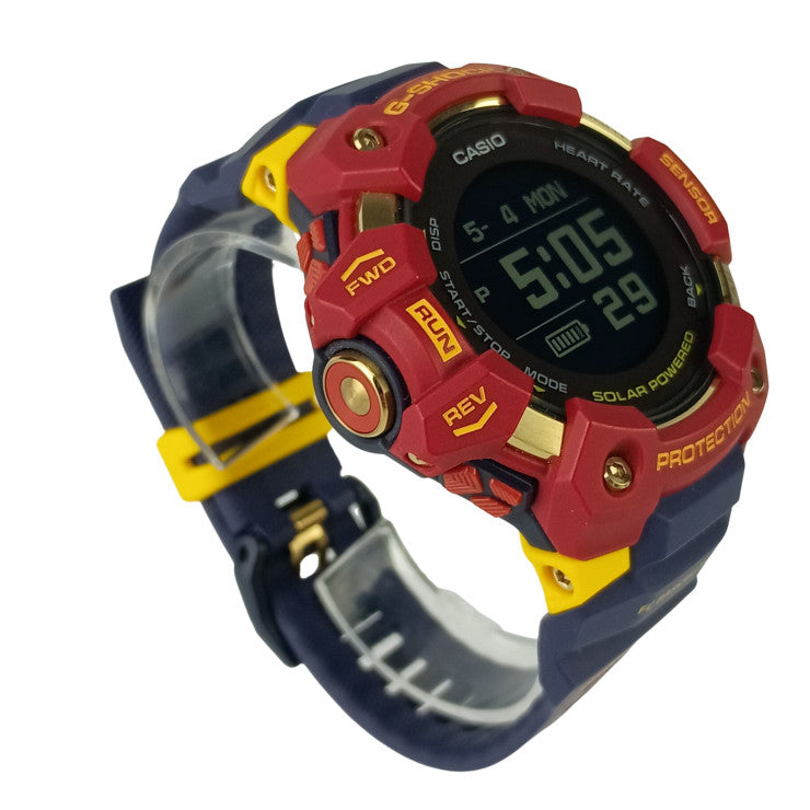 CASIO カシオ 腕時計 G-SHOCK G-SQUAD GBD-H1000 SERIES GBD-H1000BAR-4JR デジタル文字盤系 樹脂／ステンレススチール メンズ FC Barcelona Matchday コラボレーションモデル デジタル 美品