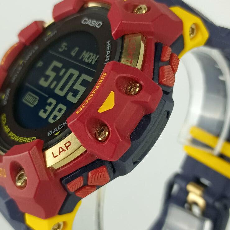 CASIO カシオ 腕時計 G-SHOCK G-SQUAD GBD-H1000 SERIES GBD-H1000BAR-4JR デジタル文字盤系 樹脂／ステンレススチール メンズ FC Barcelona Matchday コラボレーションモデル デジタル 美品