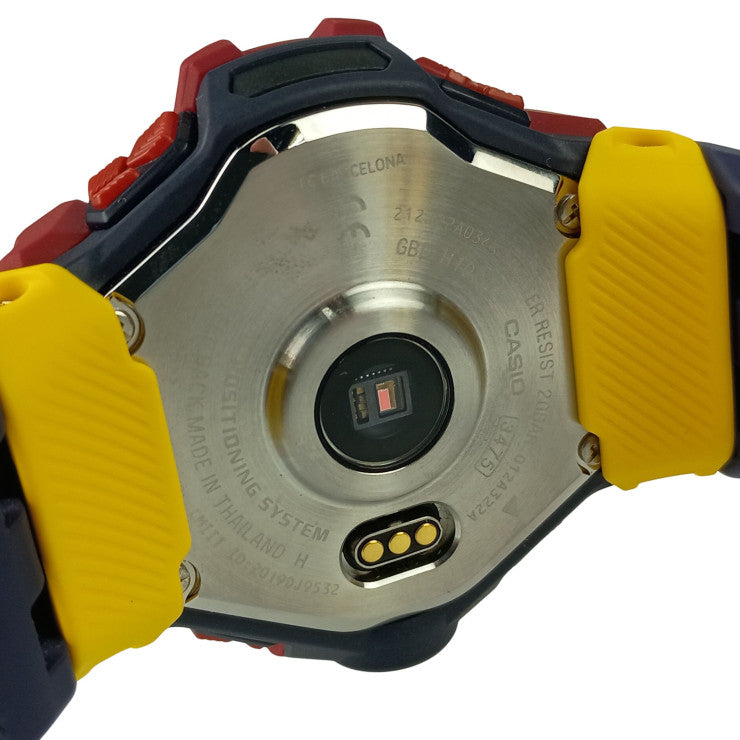 CASIO カシオ 腕時計 G-SHOCK G-SQUAD GBD-H1000 SERIES GBD-H1000BAR-4JR デジタル文字盤系 樹脂／ステンレススチール メンズ FC Barcelona Matchday コラボレーションモデル デジタル 美品