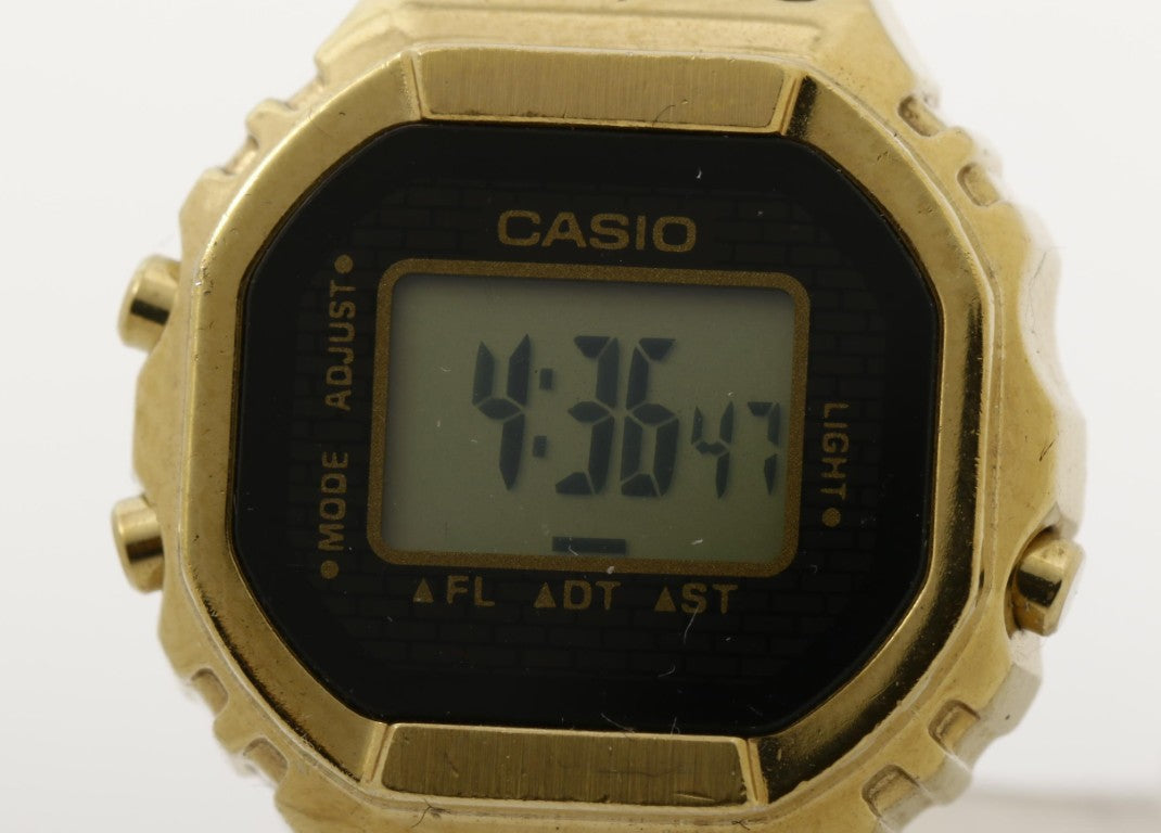 CASIO カシオ 時計 CASIO RING WATCH CRW-001G-9JR ブラック ゴールド系 ステンレススチール メンズ デジタル 美品