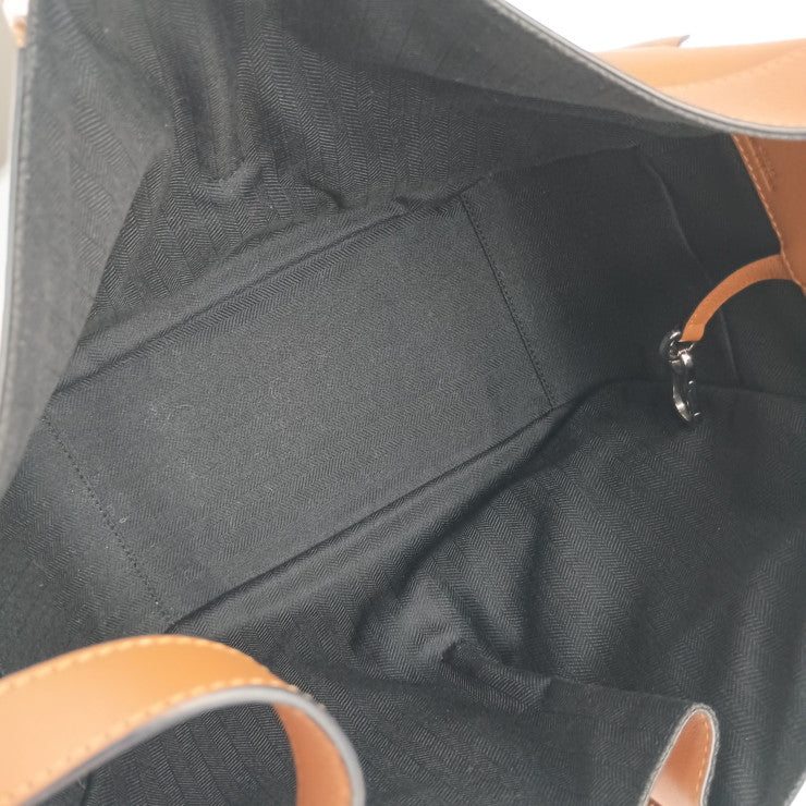 LOEWE ロエベ ハンドバッグ ハンモック スモール 387.30.S35 TAN(ブラウン系) クラシックカーフ レディース 2WAY ショルダーバッグ 超美品