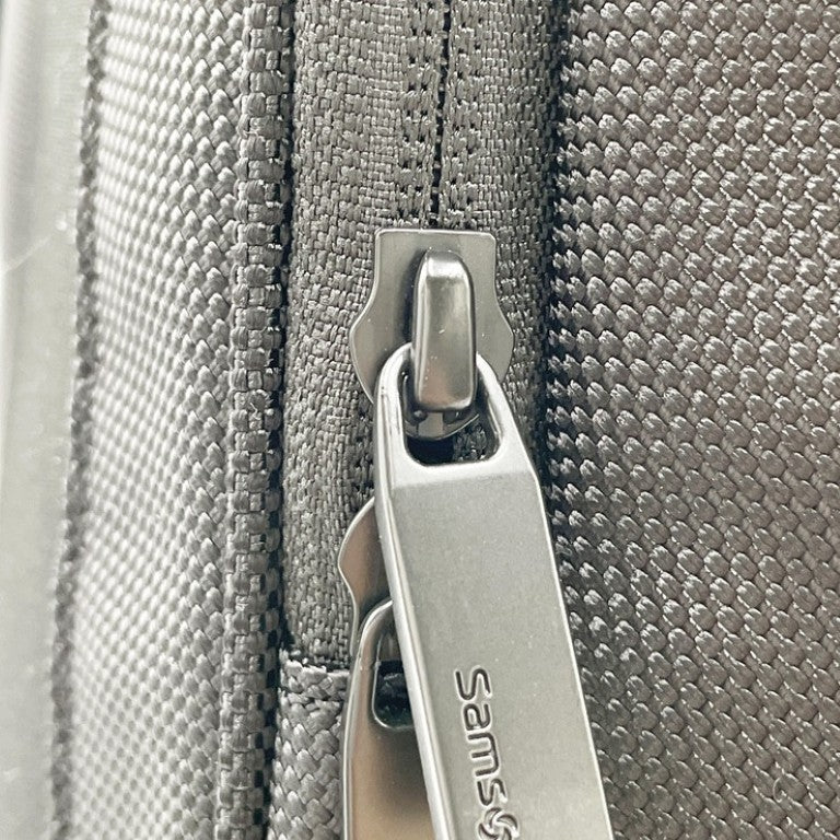 Samsonite サムソナイト リュックサック アンダースコア バックパック 15 ブラック系 ナイロン メンズ 美品