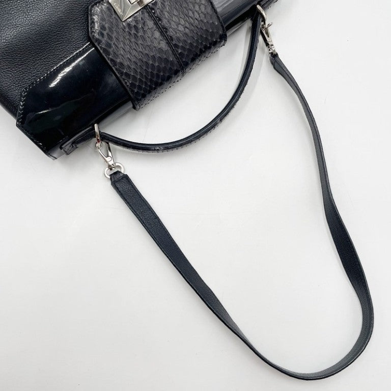 Cartier カルティエ ハンドバッグ クラシックフェミニン MM L1001392 ブラック系 パイソン レザー パテントレザー レディース 2WAY シルバー金具 美品