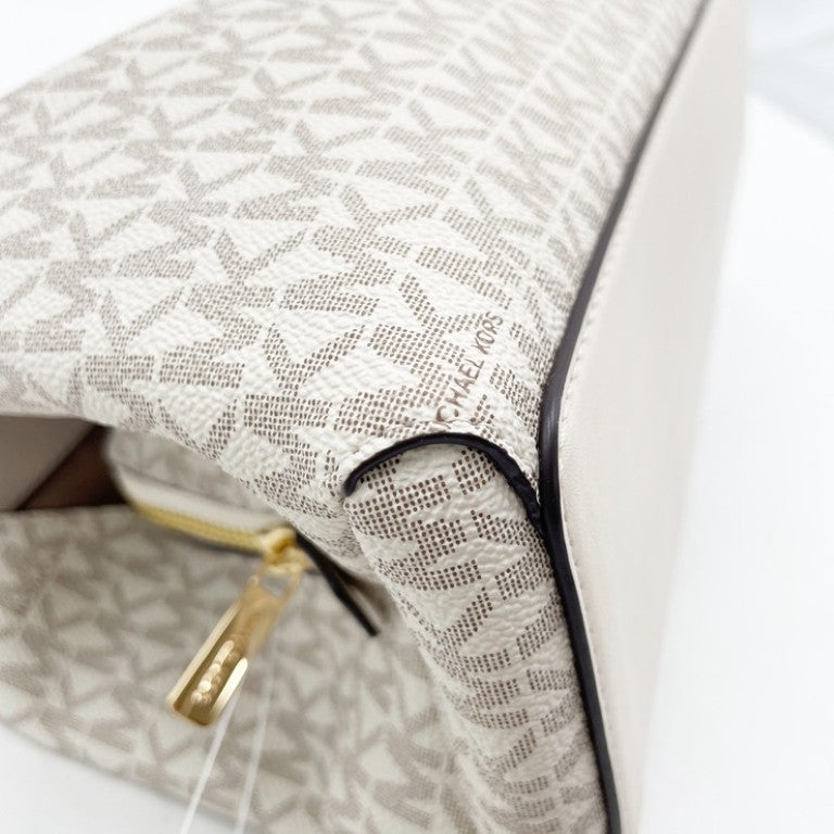 MICHAEL KORS マイケルコース ショルダーバッグ CHRISTINA トリプルガセット ショルダートート ラージ MKシグネチャー 35T5G8WE6B2605 ホワイト系 PVC レディース チェーン ゴールド金具 超美品