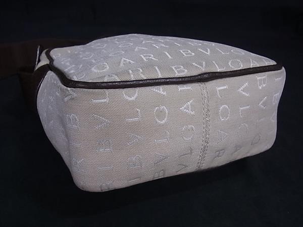 美品 BVLGARI ブルガリ ショルダーバッグ ロゴマニア クロスボディバッグ 22653 ベージュ ブラウン シルバー金具 キャンバス レザー レディース ポシェット