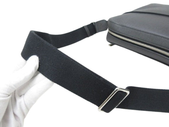 美品 LOUIS VUITTON ルイ ヴィトン メッセンジャーバッグ アントン メッセンジャーMM M33429 アルドワーズ タイガ メンズ