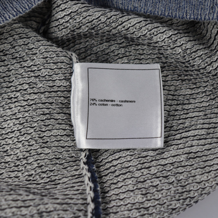 超美品 CHANEL シャネル 半袖 トップス カットソー P51227K06581 ＃36 カシミヤ76％ コットン24％ ブルー系 シルバー金具 ココマーク入りボタン