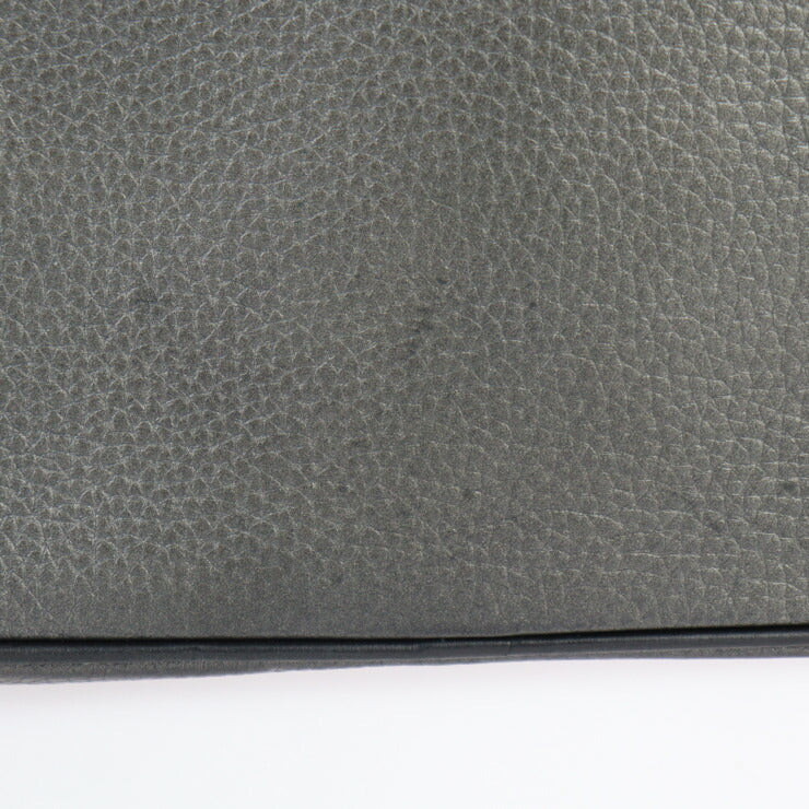 美品 LOUIS VUITTON ルイ ヴィトン アルファクラッチ セカンドバッグ M52771 トリヨンレザー メタリックグレー ブラック金具 リストレット クラッチバッグ ポーチ