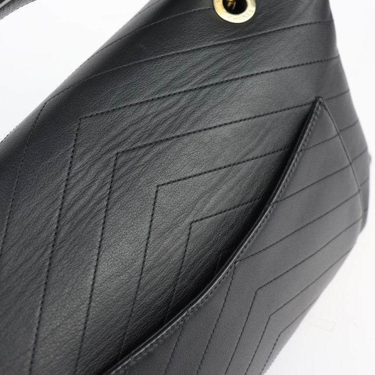 美品 CHANEL シャネル トップハンドル 2WAYバッグ シェブロン ハンドバッグ - カーフレザー ブラック ゴールド金具 Vステッチ ココマーク チェーン ショルダーバッグ ターンロック